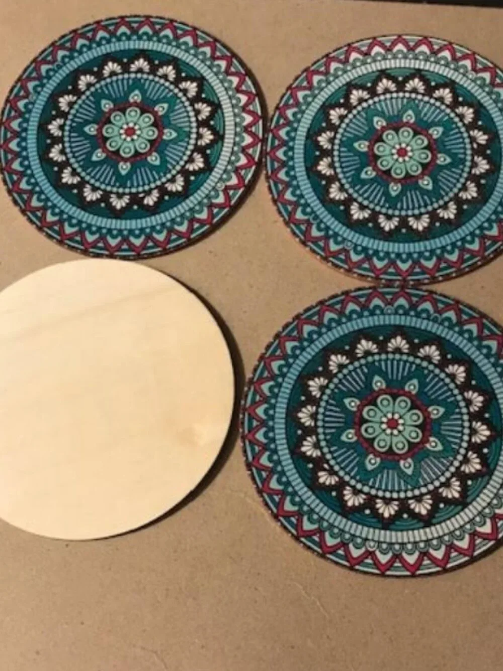 Wooden 4 pc Stained Glass Mandala Coaster Set Geometric Pattern India 103